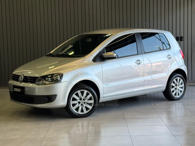 FOX 1.0 MI 8V FLEX 4P MANUAL - 2014 - DOIS IRMãOS