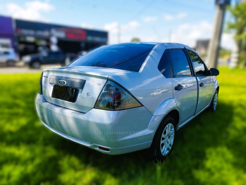 FIESTA 1.6 MPI CLASS SEDAN 8V FLEX 4P MANUAL - 2012 - NOVO HAMBURGO