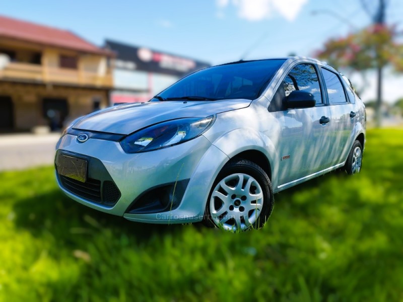 FIESTA 1.6 MPI CLASS SEDAN 8V FLEX 4P MANUAL - 2012 - NOVO HAMBURGO