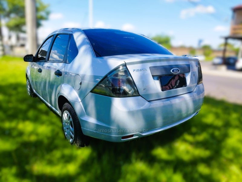 FIESTA 1.6 MPI CLASS SEDAN 8V FLEX 4P MANUAL - 2012 - NOVO HAMBURGO