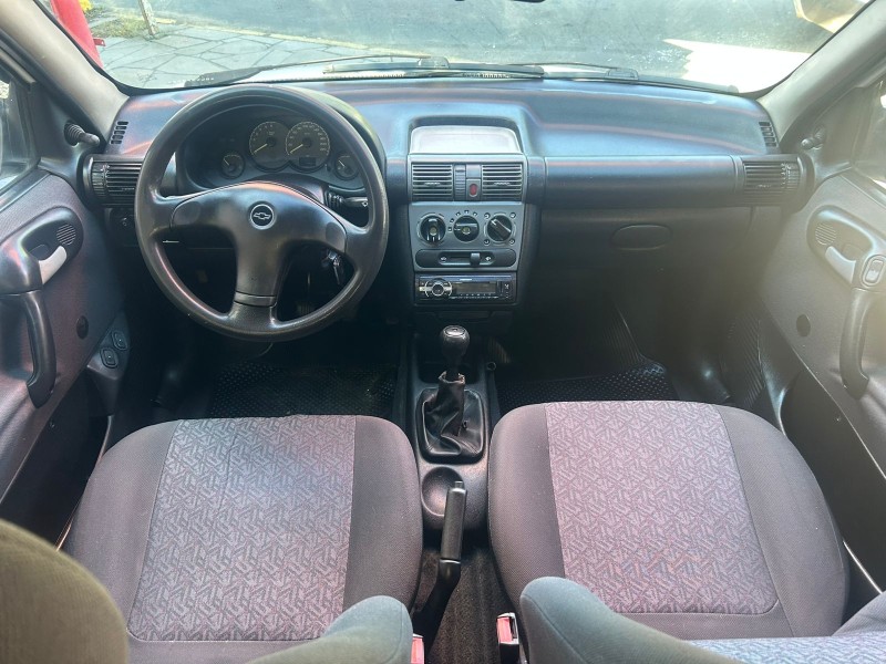 CLASSIC 1.6 MPFI SPIRIT 8V GASOLINA 4P MANUAL - 2006 - TRêS COROAS