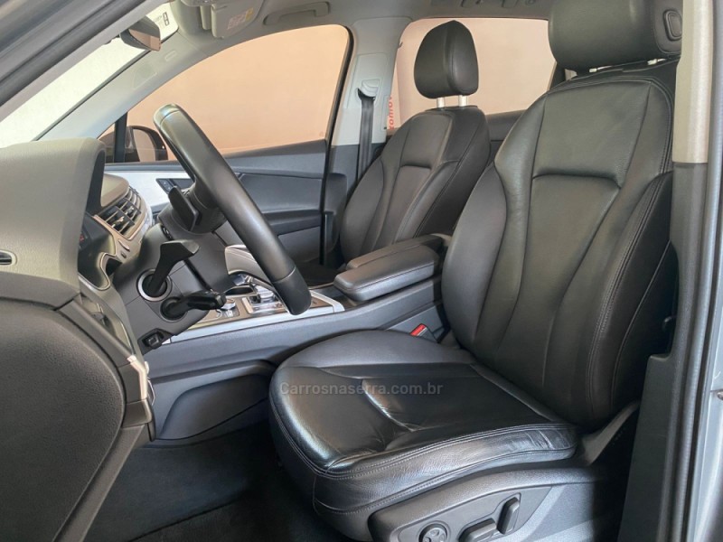 Q7 3.0 TFSI QUATTRO V6 24V GASOLINA 4P TIPTRONIC - 2017 - LAJEADO