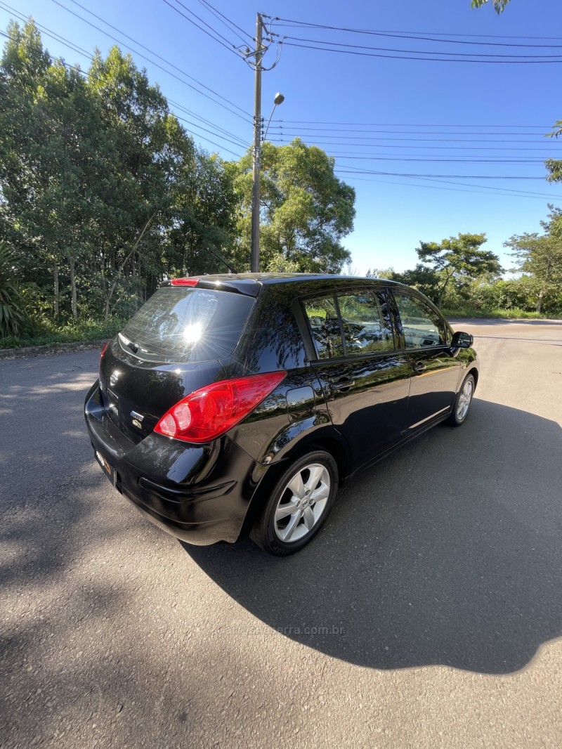 TIIDA 1.8 S 16V FLEX 4P MANUAL - 2013 - BENTO GONçALVES