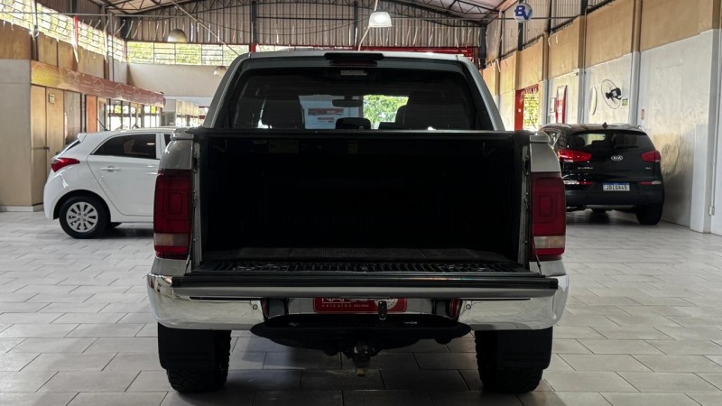 AMAROK 3.0 V6 EXTREME CD DIESEL 4X4 AT 4P AUTOMÁTICO - 2021 - ESTâNCIA VELHA