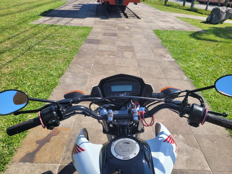 NXR 160 BROS - 2017 - CARLOS BARBOSA