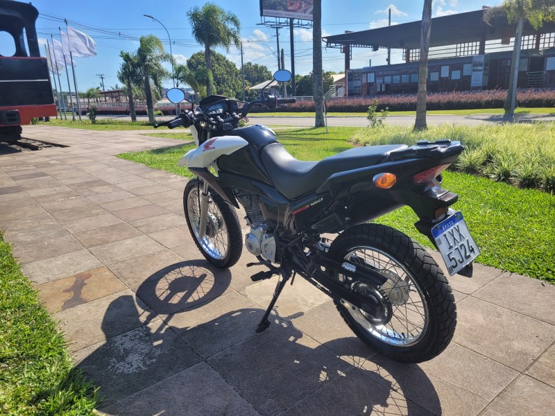 NXR 160 BROS - 2017 - CARLOS BARBOSA