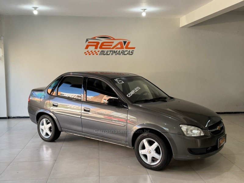 CLASSIC 1.0 MPFI VHC ADVANTAGE 8V FLEX 4P MANUAL - 2015 - CAXIAS DO SUL