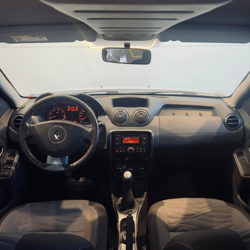 DUSTER 1.6 DYNAMIQUE 4X2 16V FLEX 4P MANUAL - 2013 - CAXIAS DO SUL