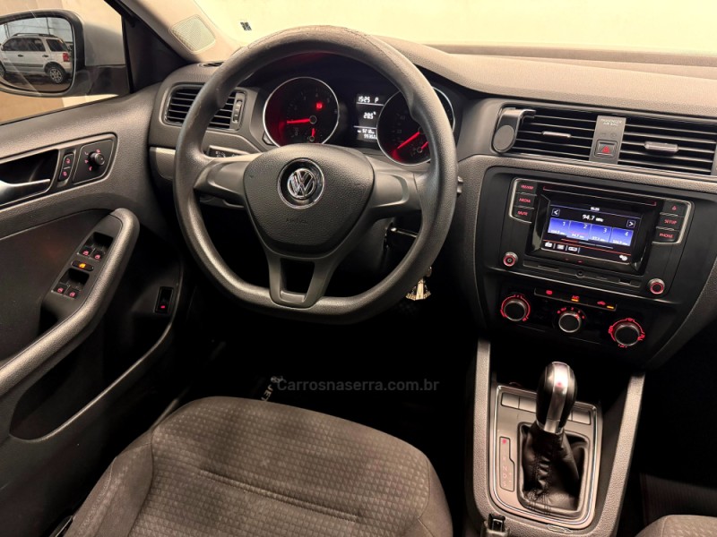 JETTA 1.4 16V TSI TRENDLINE GASOLINA 4P TIPTRONIC - 2016 - CASCA