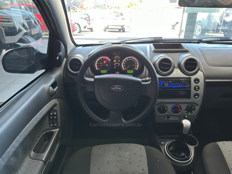 FIESTA 1.6 SE HATCH 16V FLEX 4P MANUAL - 2013 - TAQUARA