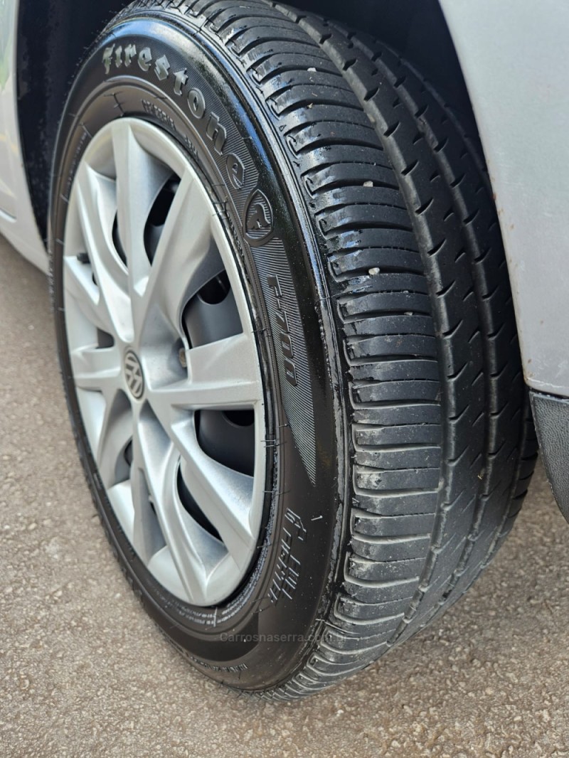 FOX 1.0 MI 8V FLEX 4P MANUAL - 2009 - VERANóPOLIS