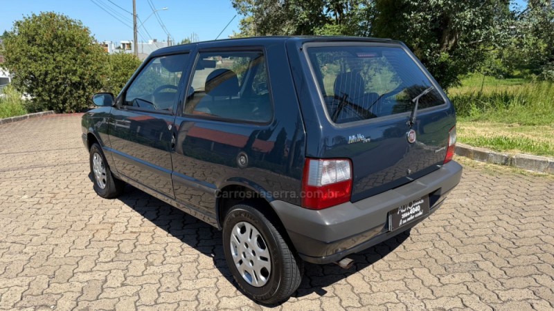 UNO 1.0 MPI MILLE FIRE ECONOMY 8V FLEX 2P MANUAL - 2010 - DOIS IRMãOS