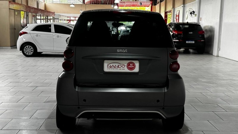 FORTWO 1.0 PASSION COUPÉ 3 CILINDROS 12V GASOLINA 2P AUTOMÁTICO - 2015 - ESTâNCIA VELHA