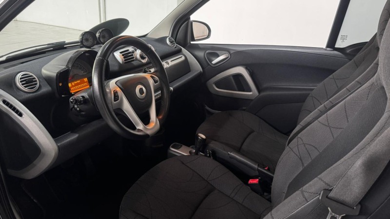 FORTWO 1.0 PASSION COUPÉ 3 CILINDROS 12V GASOLINA 2P AUTOMÁTICO - 2015 - ESTâNCIA VELHA