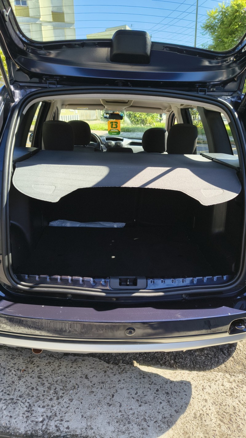 DUSTER 1.6 DYNAMIQUE 4X2 16V FLEX 4P MANUAL - 2013 - CAXIAS DO SUL