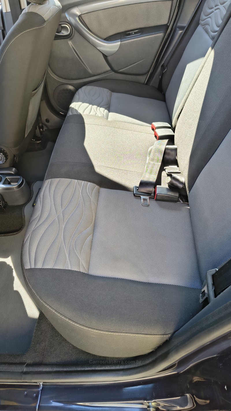 DUSTER 1.6 DYNAMIQUE 4X2 16V FLEX 4P MANUAL - 2013 - CAXIAS DO SUL