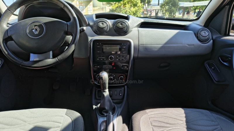 DUSTER 1.6 DYNAMIQUE 4X2 16V FLEX 4P MANUAL - 2013 - CAXIAS DO SUL