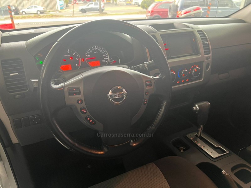 FRONTIER 2.5 SV ATTACK 4X4 CD TURBO ELETRONIC DIESEL 4P AUTOMÁTICO - 2016 - CAXIAS DO SUL