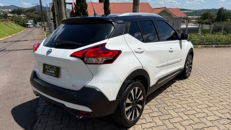 KICKS 1.6 16V FLEX SL 4P XTRONIC - 2017 - DOIS IRMãOS