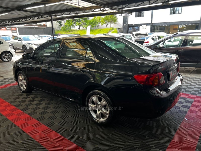 COROLLA 2.0 XEI 16V FLEX 4P AUTOMÁTICO - 2011 - PASSO FUNDO