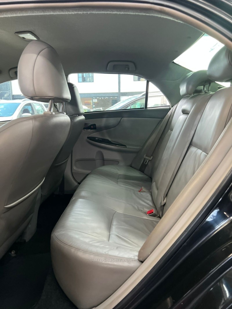 COROLLA 2.0 XEI 16V FLEX 4P AUTOMÁTICO - 2011 - PASSO FUNDO