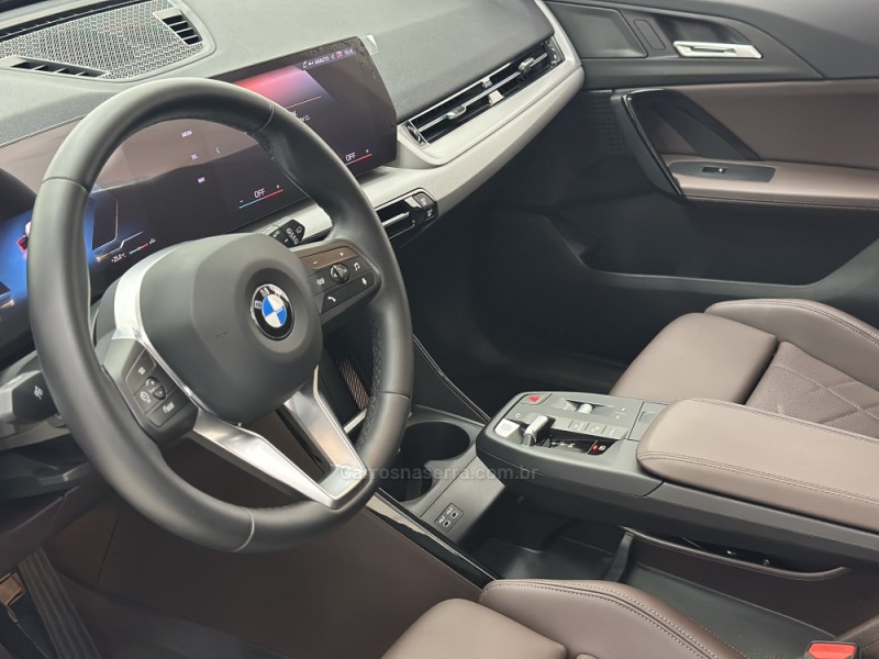 X1 2.0 16V TURBO GASOLINA SDRIVE20I GP 4P AUTOMÁTICO - 2024 - SANTA CRUZ DO SUL