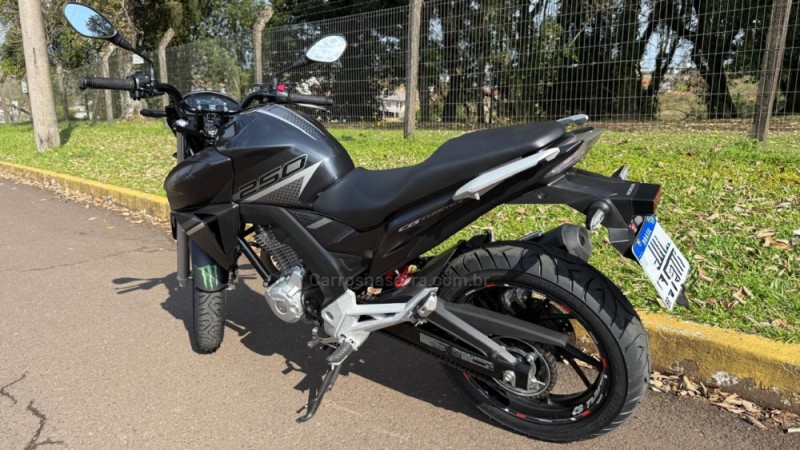 CB 250F TWISTER ABS - 2022 - DOIS IRMãOS
