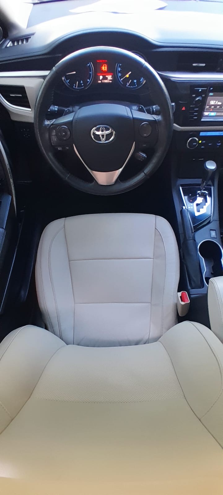 COROLLA 2.0 ALTIS PREMIUM 16V FLEX 4P AUTOMÁTICO - 2016 - ESTâNCIA VELHA