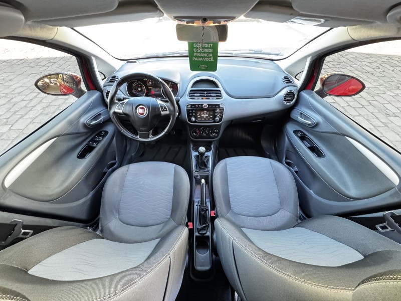 PUNTO 1.4 ATTRACTIVE ITALIA 8V FLEX 4P MANUAL - 2017 - CAXIAS DO SUL