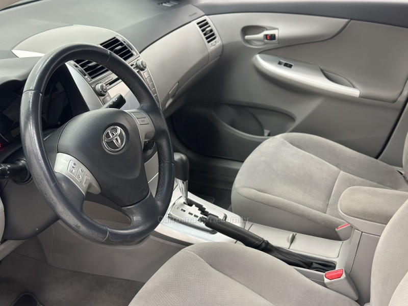 COROLLA 1.8 GLI 16V FLEX 4P AUTOMÁTICO - 2014 - SANTA CRUZ DO SUL