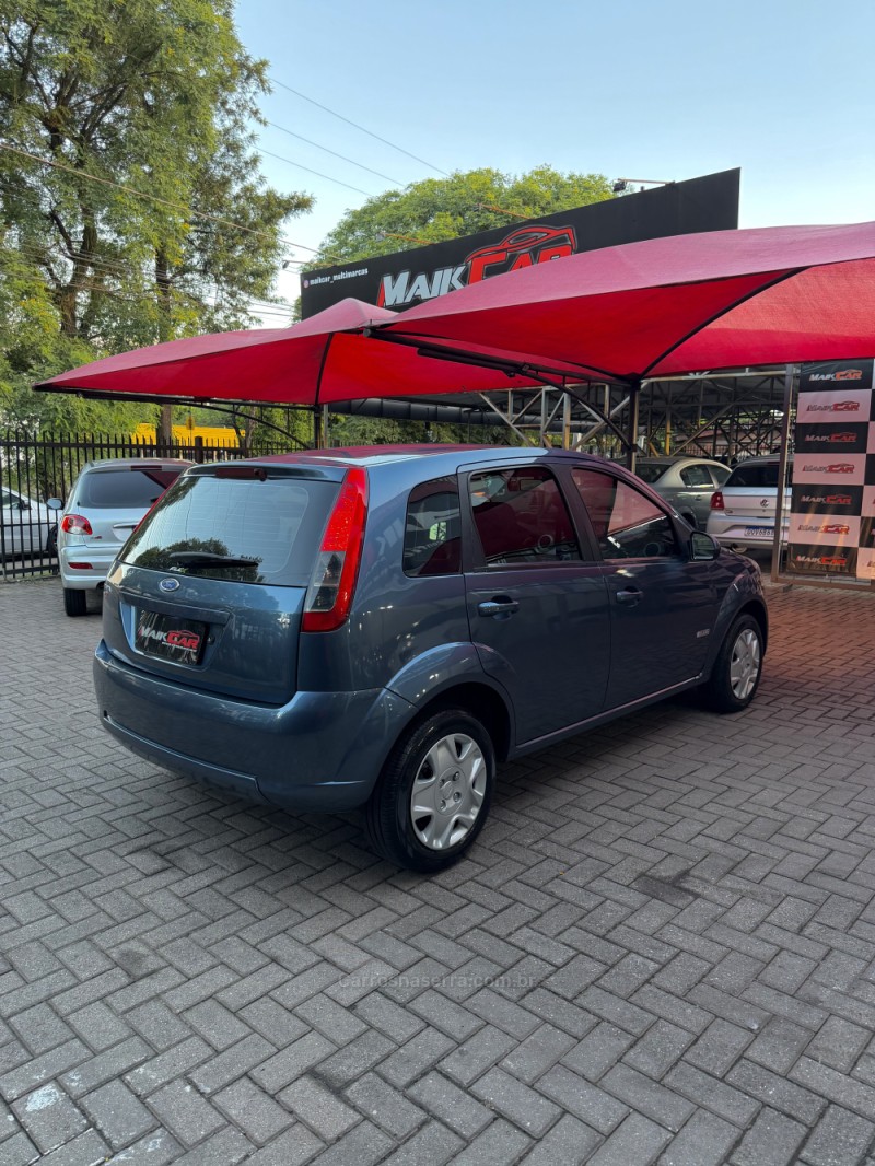 FIESTA 1.6 MPI CLASS 8V GASOLINA 4P MANUAL - 2011 - ESTâNCIA VELHA