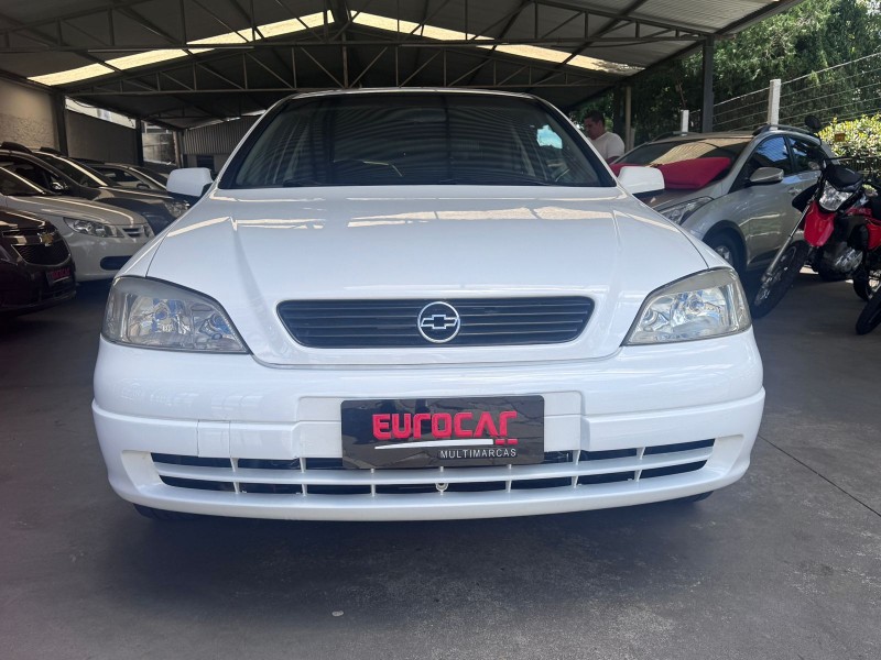 ASTRA 1.8 MPFI GL 8V GASOLINA 4P MANUAL - 2001 - CAXIAS DO SUL