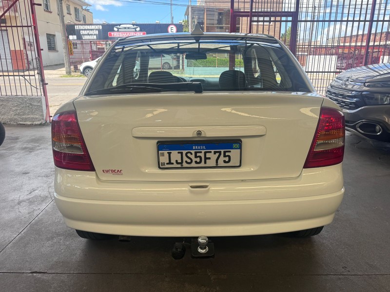 ASTRA 1.8 MPFI GL 8V GASOLINA 4P MANUAL - 2001 - CAXIAS DO SUL
