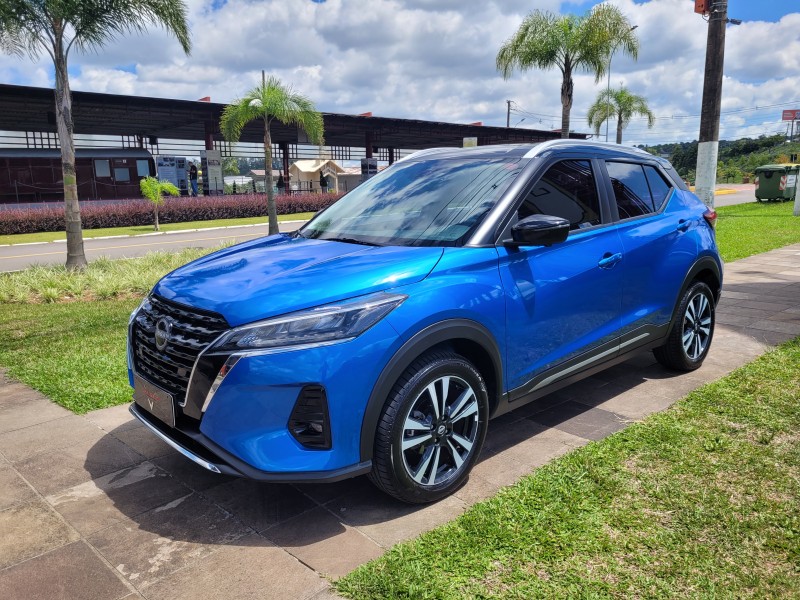 kicks 1.6 exclusive 16v flex 4p automatico 2024 carlos barbosa