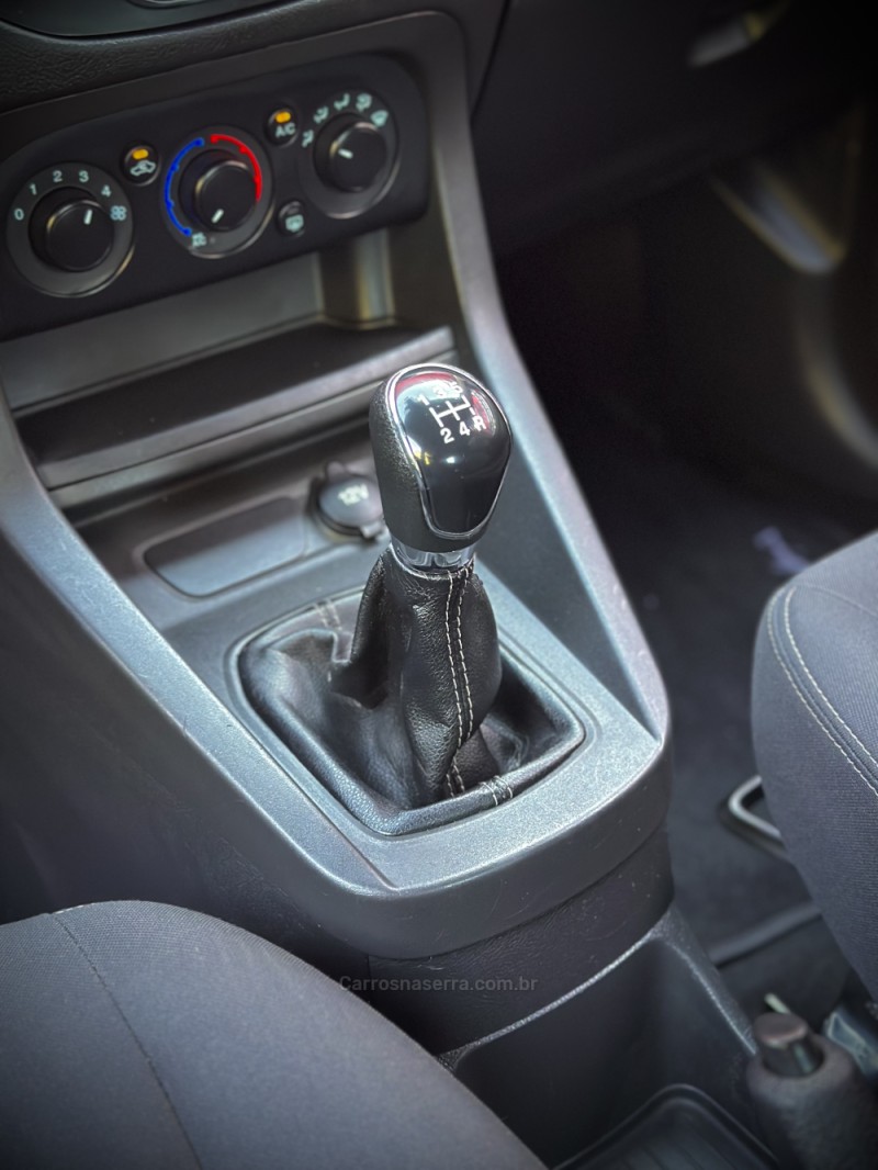 KA + 1.5 SE PLUS 16V FLEX 4P MANUAL - 2019 - ESTâNCIA VELHA