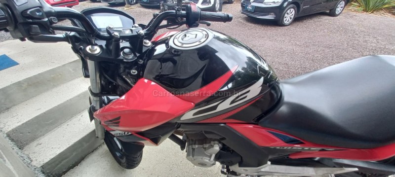 CB 250F TWISTER CBS - 2019 - PICADA CAFé