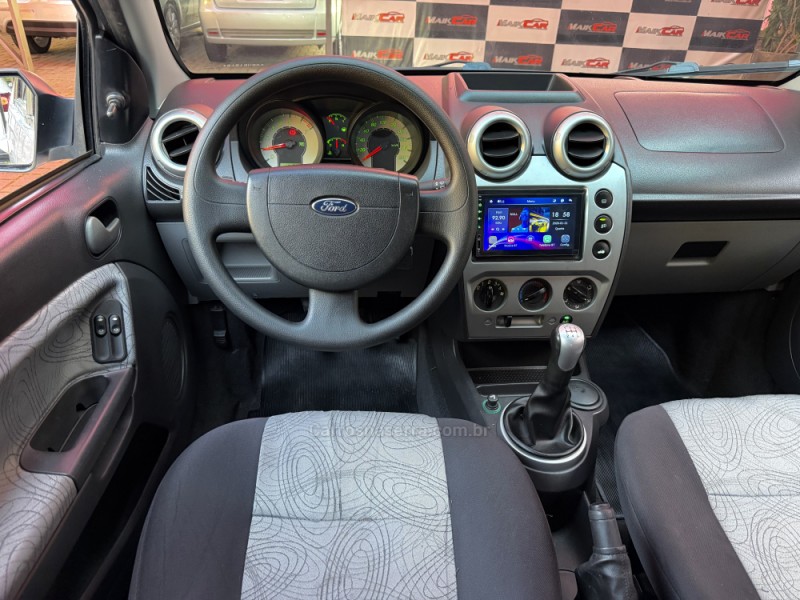 FIESTA 1.6 MPI CLASS SEDAN 8V FLEX 4P MANUAL - 2010 - ESTâNCIA VELHA