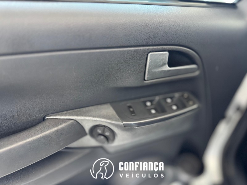 CROSSFOX 1.6 MI FLEX 8V 4P MANUAL - 2010 - BENTO GONçALVES