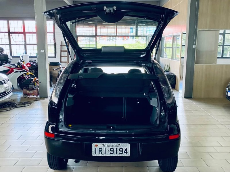 CORSA 1.4 MPFI MAXX 8V FLEX 4P MANUAL - 2011 - CAXIAS DO SUL