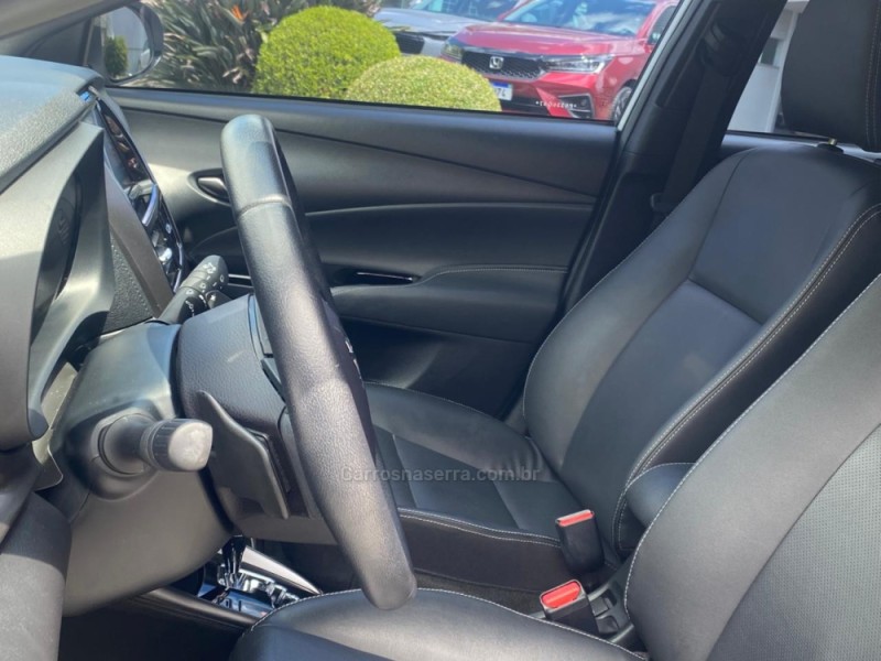 YARIS 1.5 XLS FLEX 4P AUTOMÁTICO - 2023 - BENTO GONçALVES