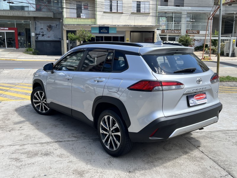 COROLLA 2.0 CROSS XRE 16V FLEX 4P AUTOMÁTICO - 2022 - CAXIAS DO SUL