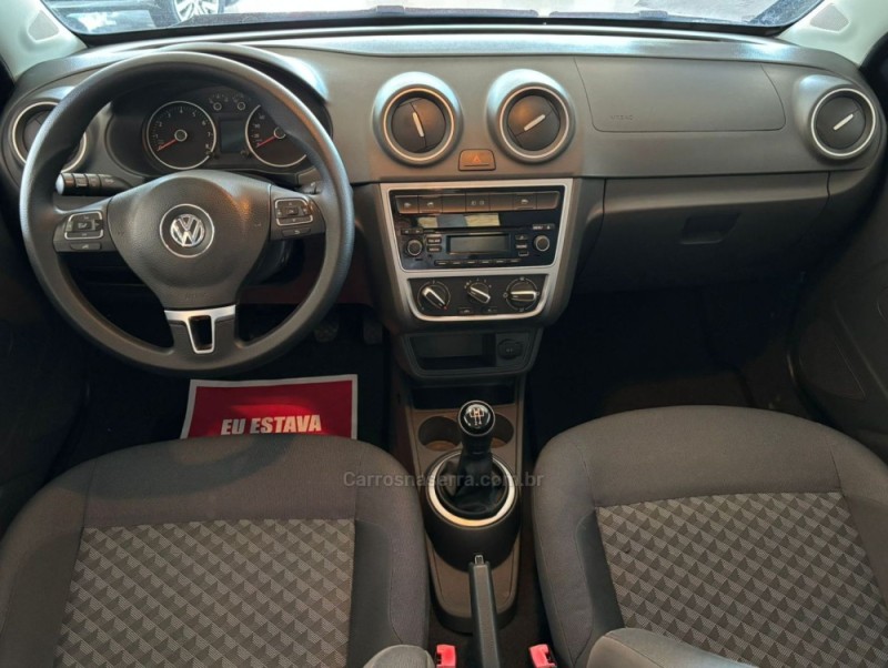 VOYAGE 1.0 MI COMFORTLINE 8V FLEX 4P MANUAL - 2015 - IGREJINHA