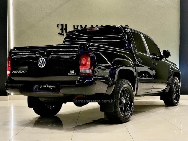 AMAROK 3.0 V6 TDI HIGHLINE CD DIESEL 4MOTION AUTOMÁTICO - 2020 - CAXIAS DO SUL
