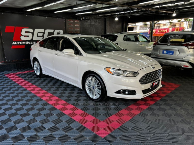 FUSION 2.0 TITANIUM FWD 16V GASOLINA 4P AUTOMÁTICO - 2014 - PASSO FUNDO