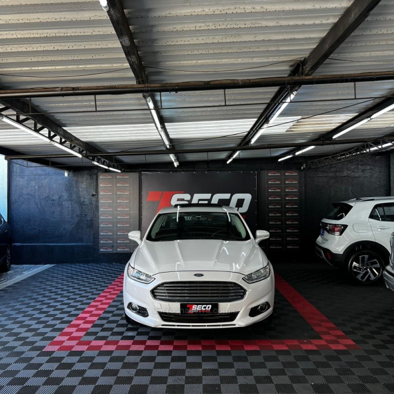 FUSION 2.0 TITANIUM FWD 16V GASOLINA 4P AUTOMÁTICO - 2014 - PASSO FUNDO