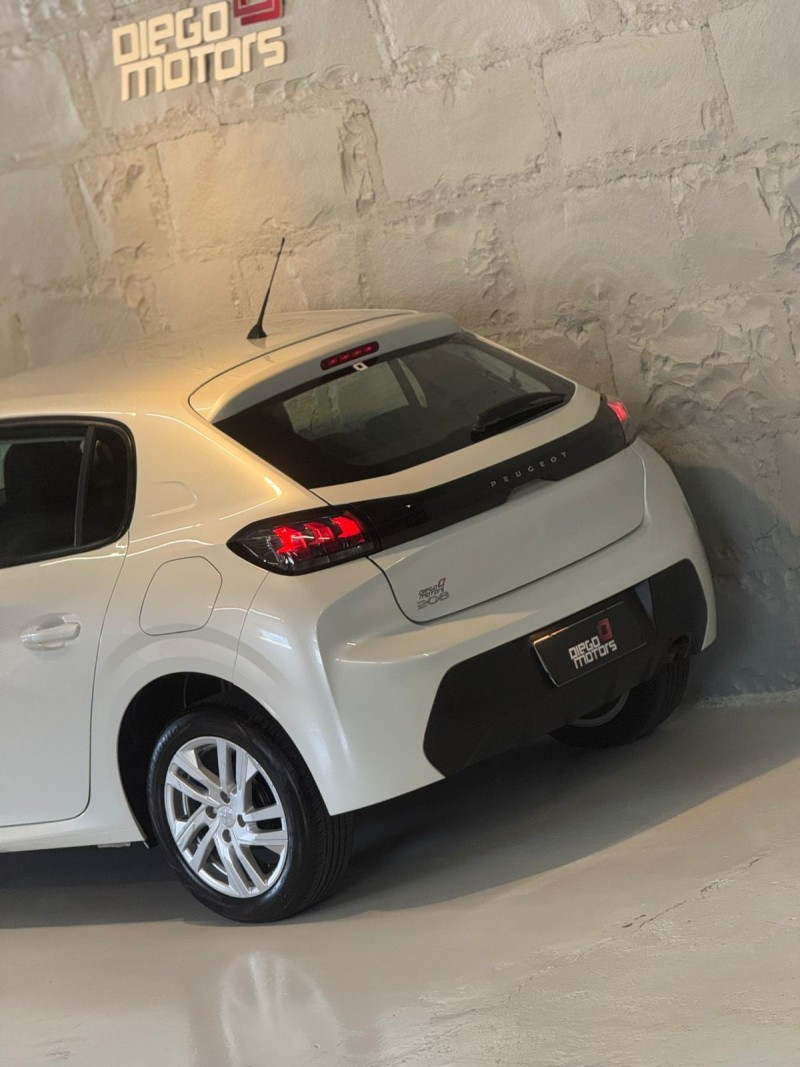 208 1.6 ACTIVE 16V FLEX 4P AUTOMÁTICO - 2023 - CAXIAS DO SUL