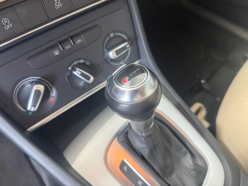 Q3 1.4 TFSI S TRONIC 16V GASOLINA 4P AUTOMATICO - 2016 - CAXIAS DO SUL