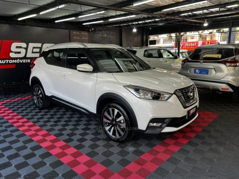 KICKS 1.6 16V FLEX SV 4P XTRONIC - 2018 - PASSO FUNDO