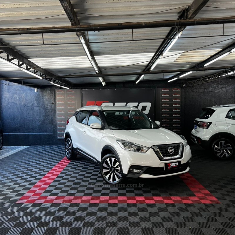 KICKS 1.6 16V FLEX SV 4P XTRONIC - 2018 - PASSO FUNDO