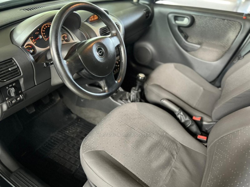 CORSA 1.4 MPFI PREMIUM SEDAN 8V FLEX 4P MANUAL - 2010 - CAXIAS DO SUL